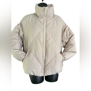Women's Cream Diamond Quilted Puffer Jacket - Size Medium - Y2K Style